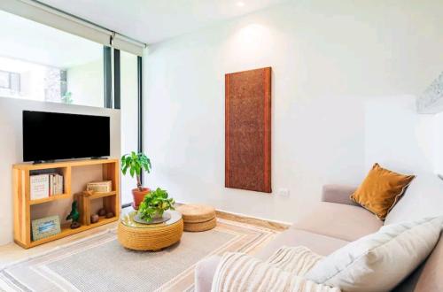 787screenshot_20231030_160709_airbnb