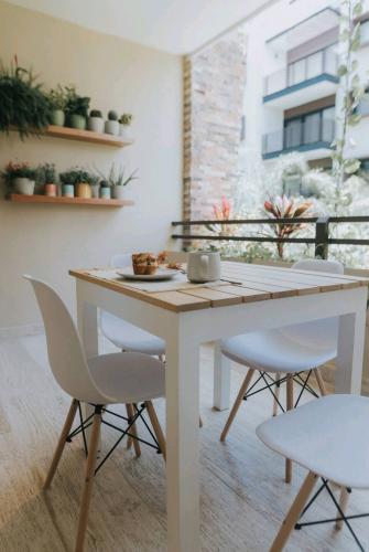 screenshot_20231030_160827_airbnb